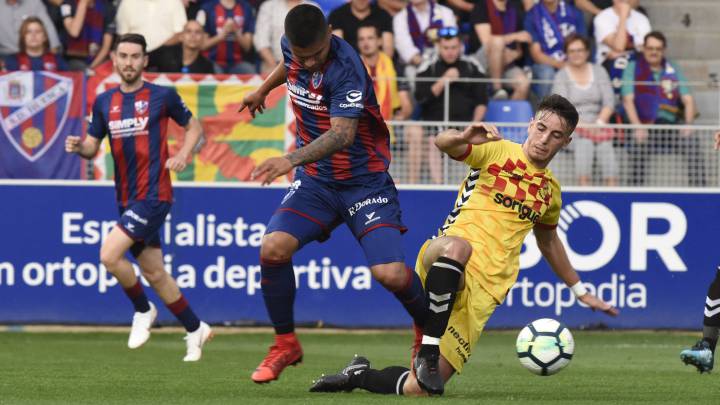 Soi kèo Las Palmas vs SD Huesca