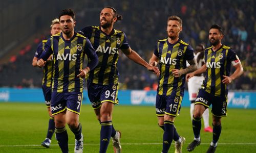 Soi kèo, dự đoán Fenerbahce vs Olympiakos, 23h45 ngày 30/9 Cúp C2 Châu Âu