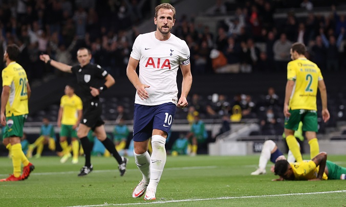 Soi kèo phạt góc Tottenham vs Mura