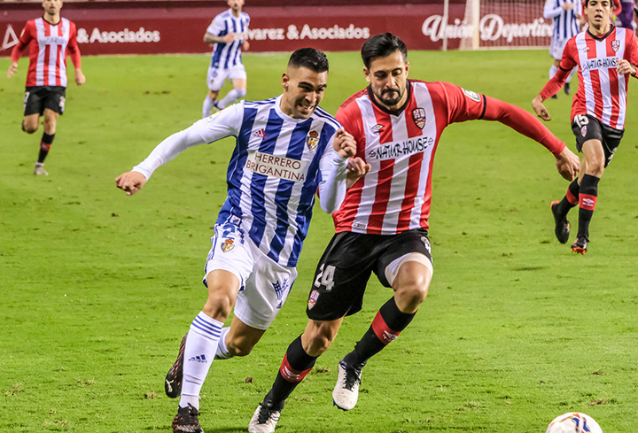 Soi kèo Real Sociedad B vs SD Ponferradina