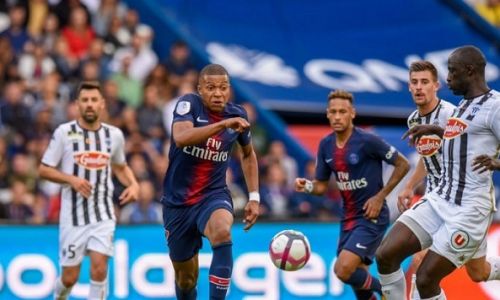 Soi kèo phạt góc PSG vs Angers, 2h00 ngày 16/10 Ligue 1