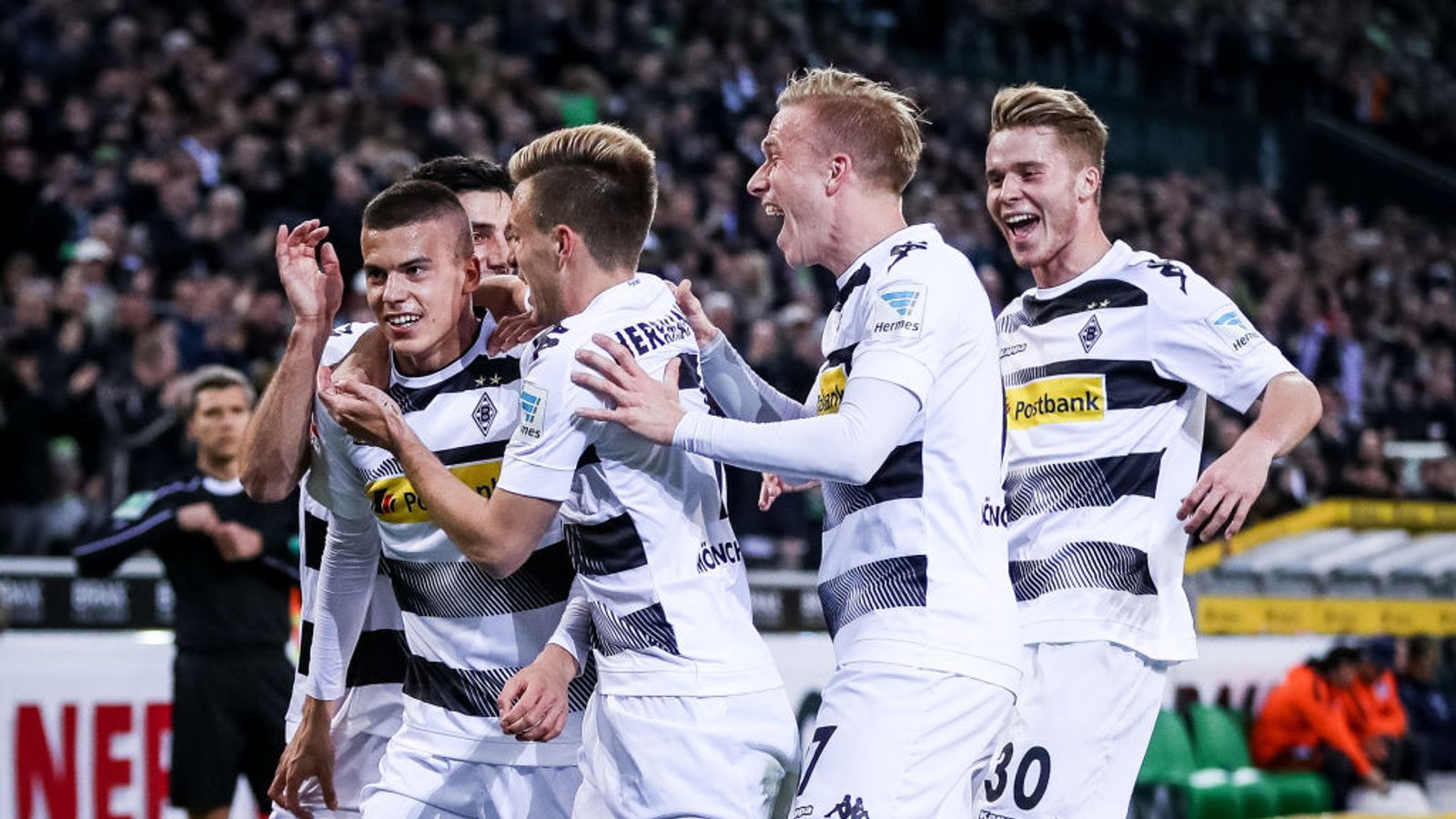 Soi kèo Monchengladbach vs VfB Stuttgart