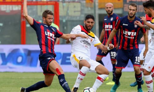 Soi kèo, dự đoán Crotone vs Benevento, 1h30 ngày 29/10 Hạng 2 Italia 