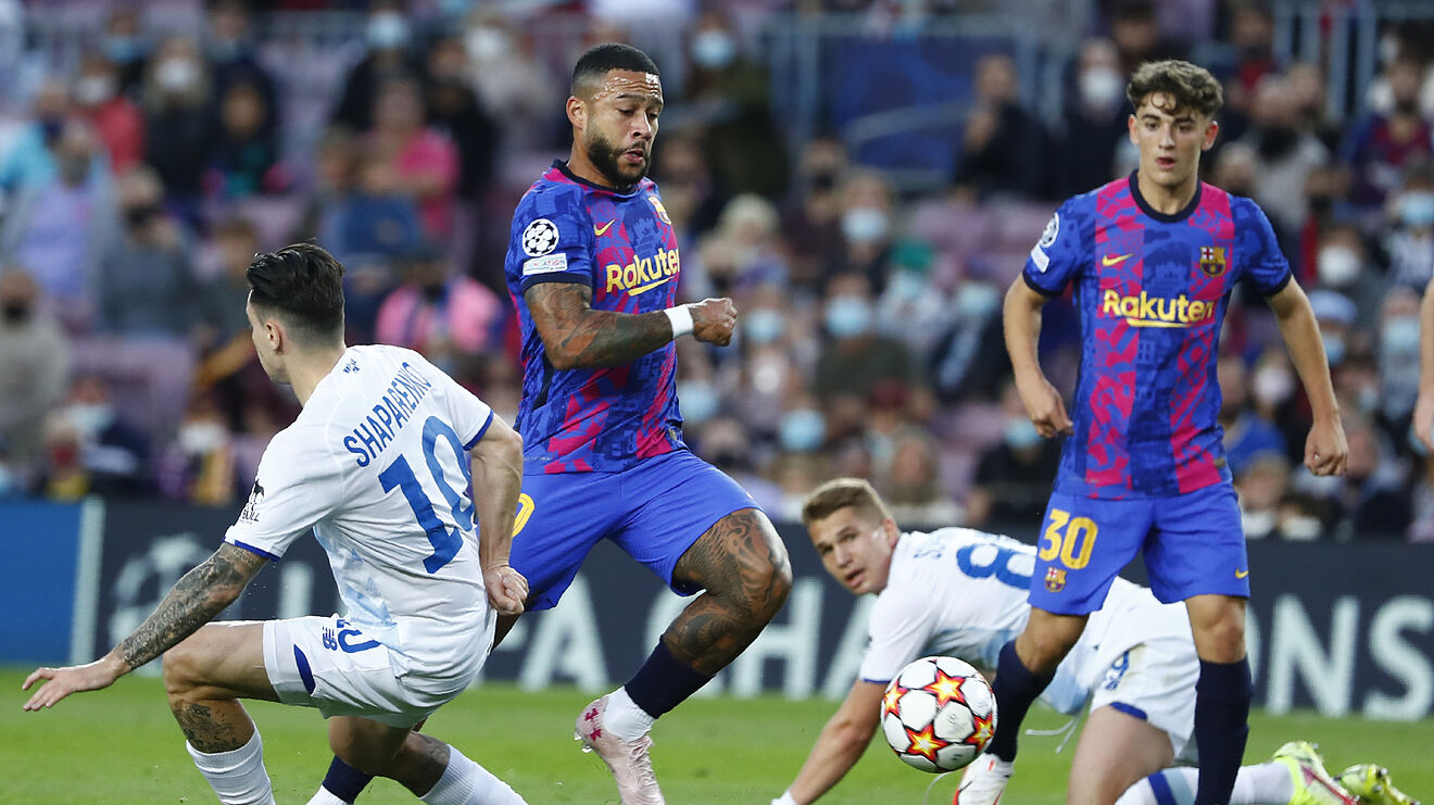 Soi kèo Dinamo Kiev vs Barcelona