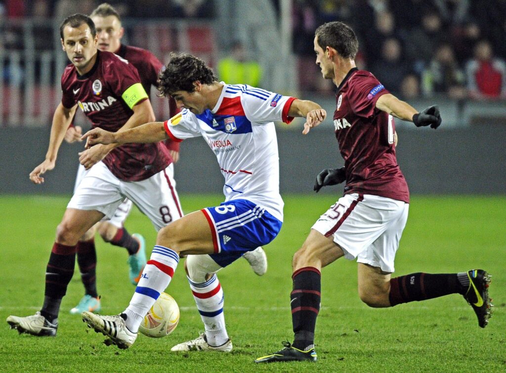 Soi kèo, dự đoán Lyon vs Sparta Praha