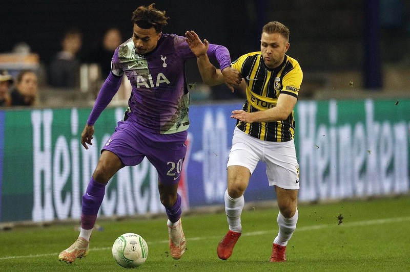 Soi kèo phạt góc Tottenham vs Vitesse