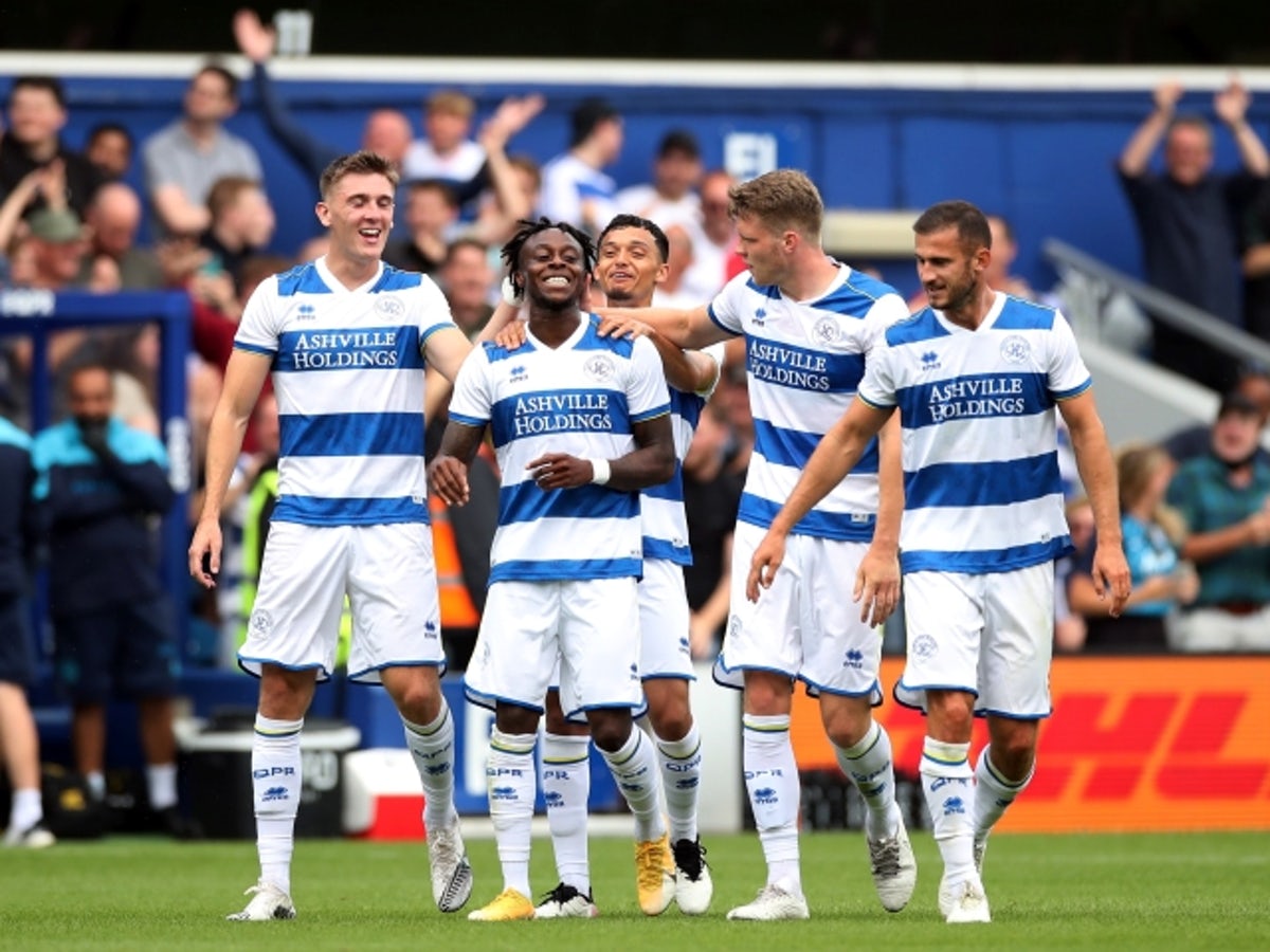 Soi kèo Queens Park Rangers vs Huddersfield Town