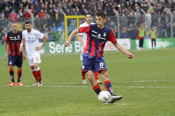 soi-keo-du-doan-crotone-vs-vicenza-