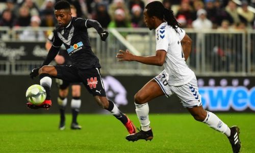 Soi kèo, dự đoán Strasbourg vs Bordeaux, 1h00 ngày 2/12 Ligue 1