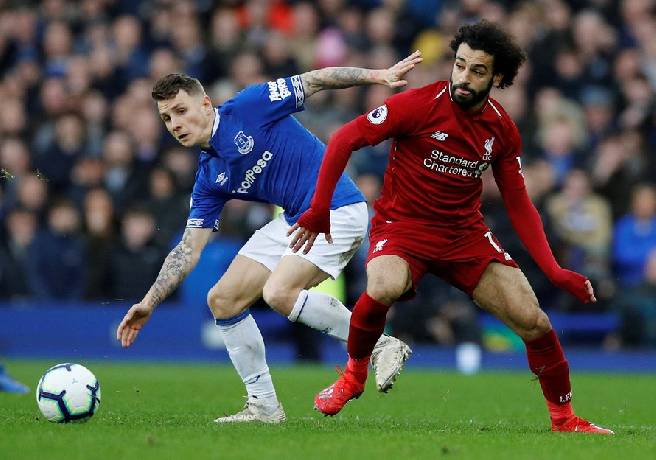 Soi kèo phạt góc Everton vs Liverpool