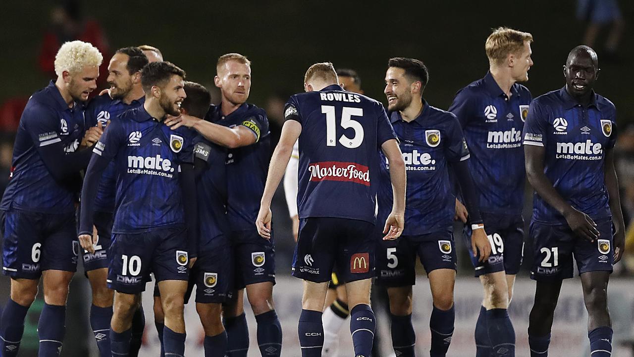 Soi kèo FC Macarthur vs Central Coast Mariners FC