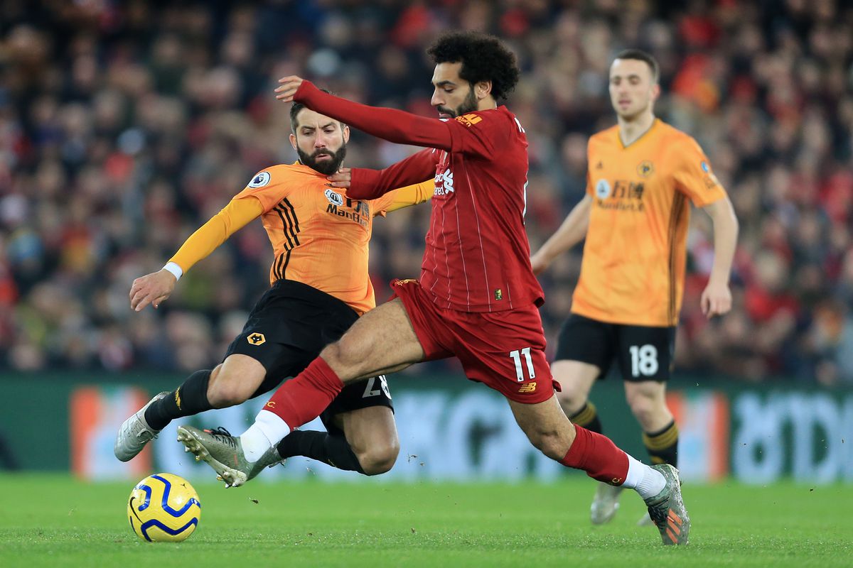 Soi kèo phạt góc Wolves vs Liverpool