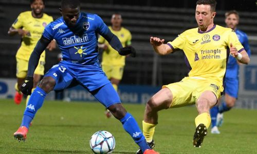 Soi kèo, dự đoán Chamois Niortais vs Toulouse, 2h45 ngày 7/12 Hạng hai Pháp