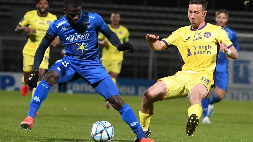 Soi kèo Chamois Niortais vs Toulouse