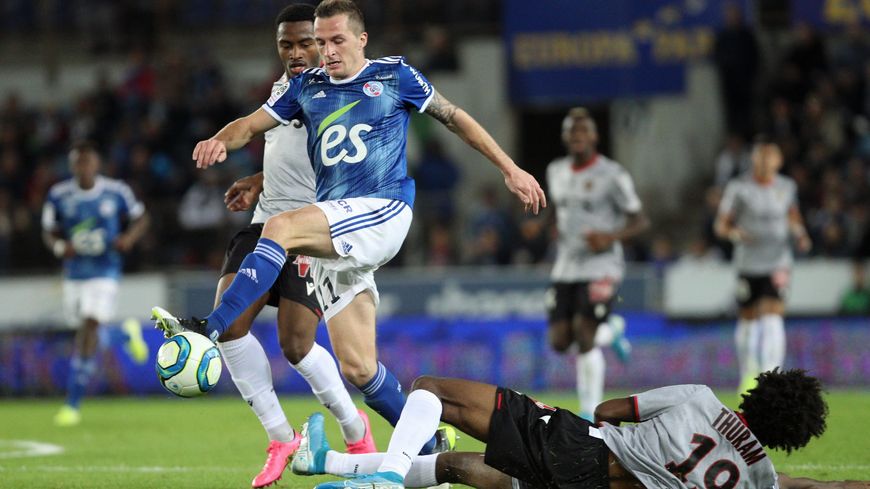 Soi kèo Clermont Foot vs Strasbourg