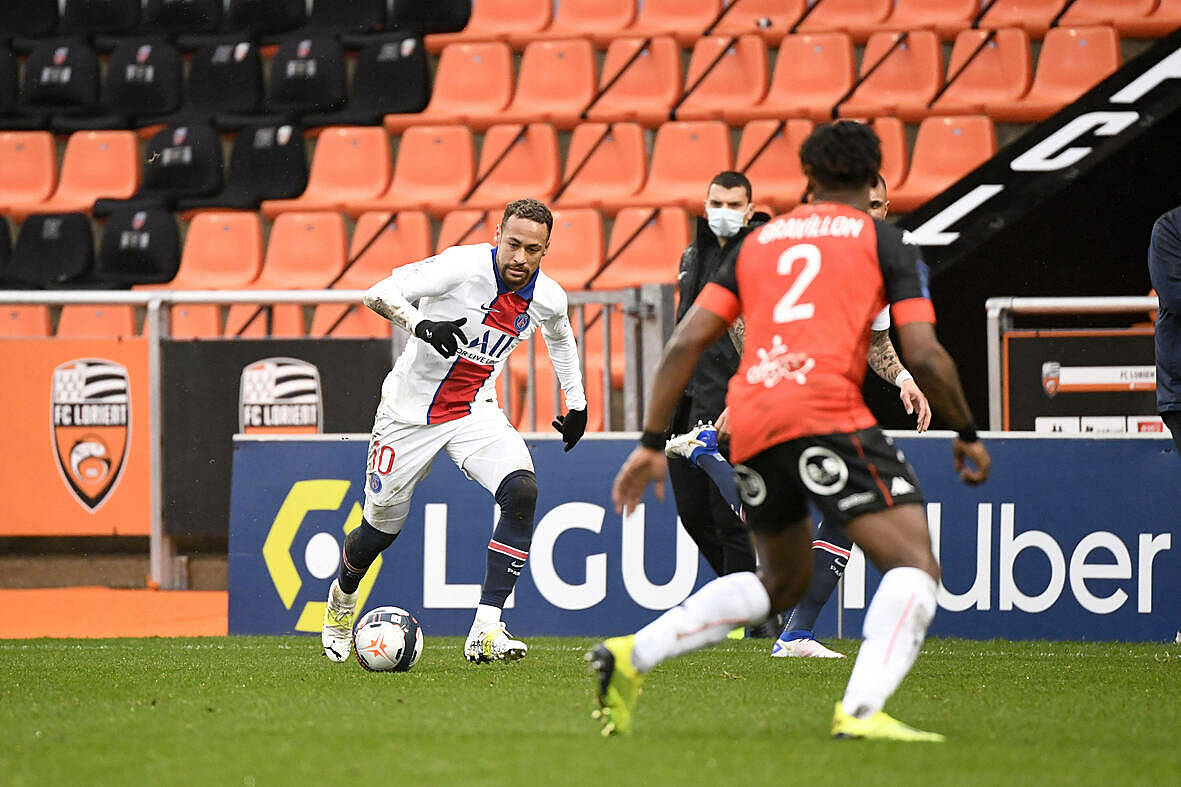 Soi kèo Lorient vs PSG