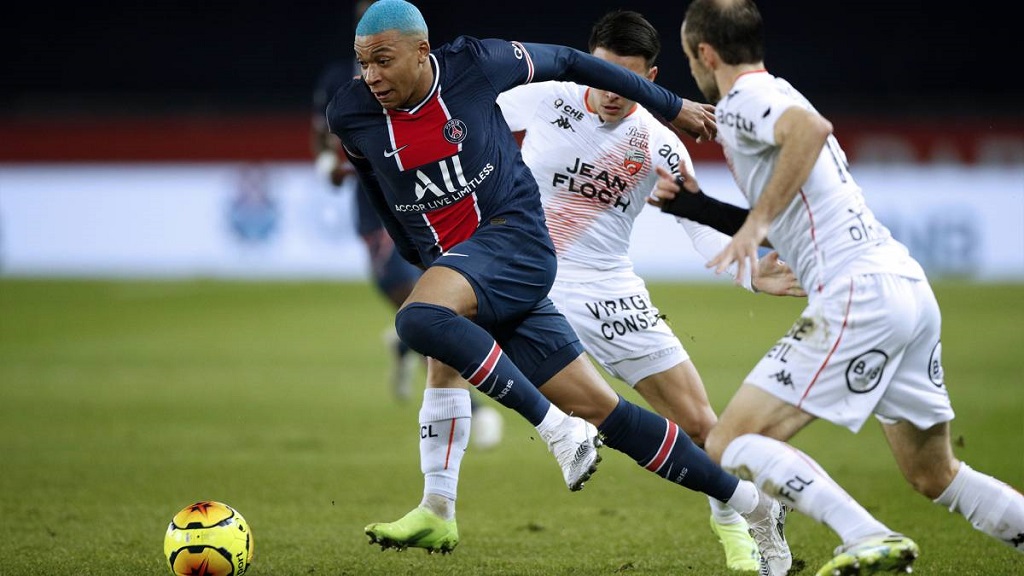 Soi kèo phạt góc Lorient vs PSG