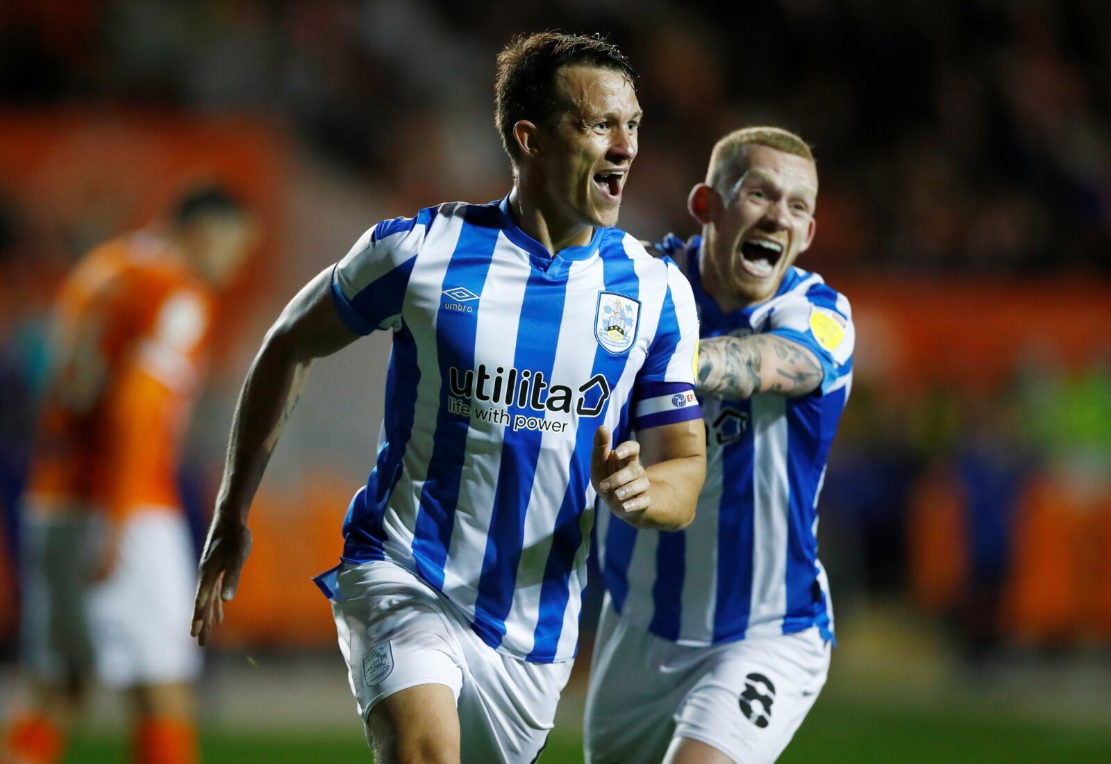 Soi kèo Huddersfield Town vs Blackpool