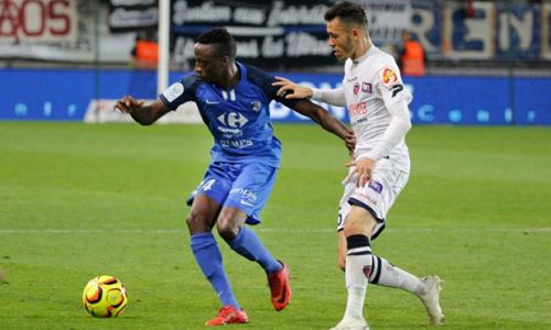 Soi kèo, dự đoán Clermont vs Strasbourg, 1h00 ngày 20/1 Ligue 1