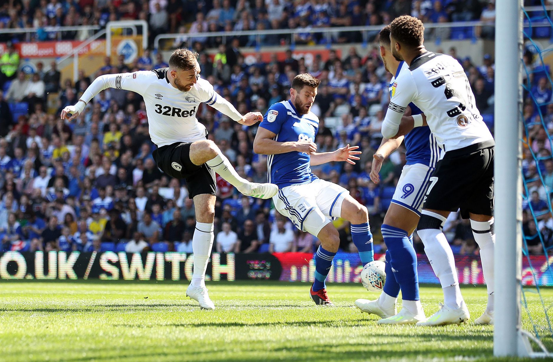 Soi kèo Derby vs Birmingham