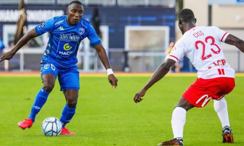 Soi kèo, dự đoán Grenoble VS Chamois Niortais, 1h00 ngày 16/2 Hạng hai Pháp