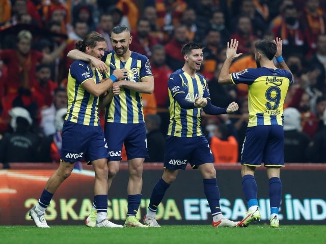 soi-keo-du-doan-fenerbahce-vs-slavia-prague-