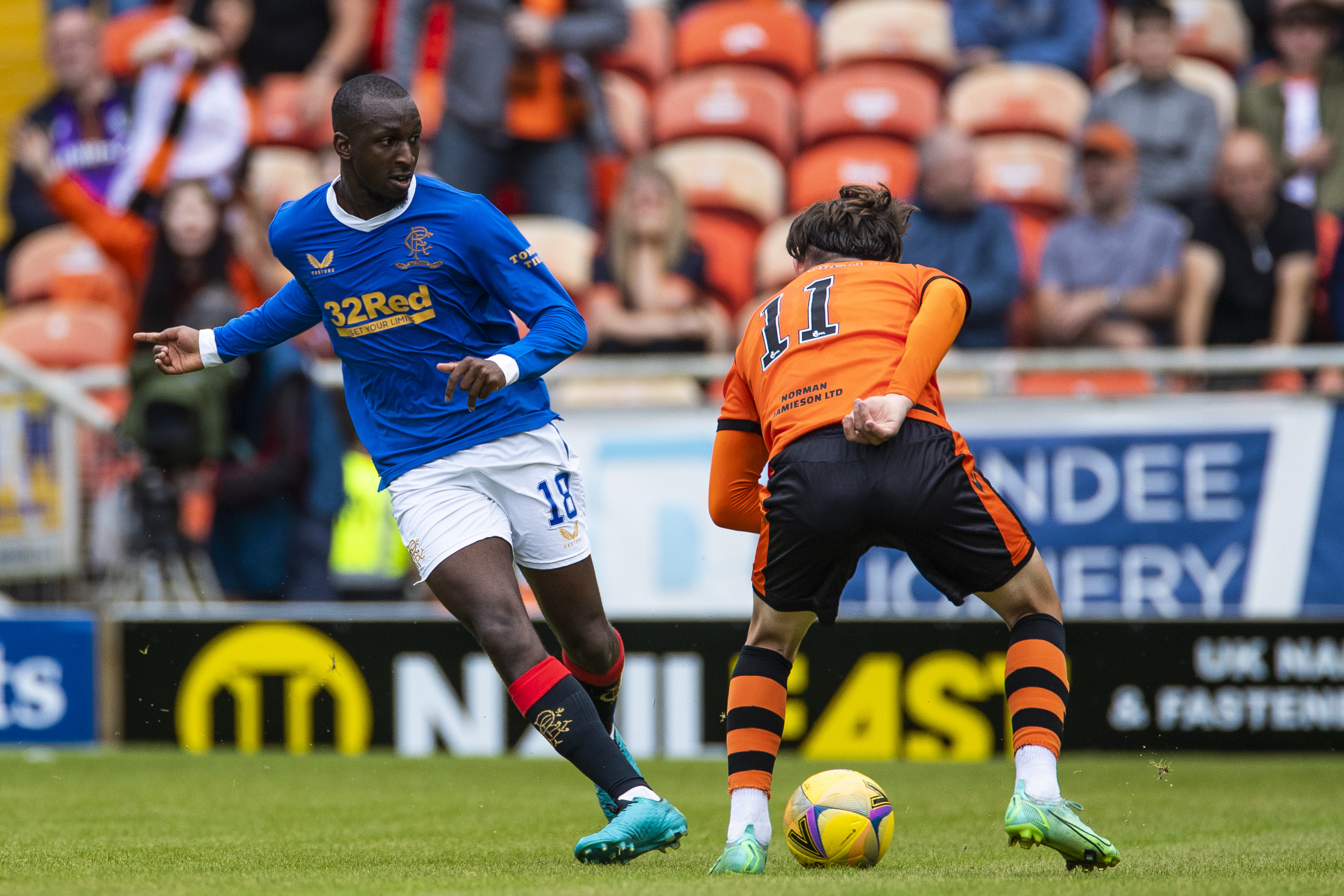 Soi kèo Dundee United VS Glasgow Rangers