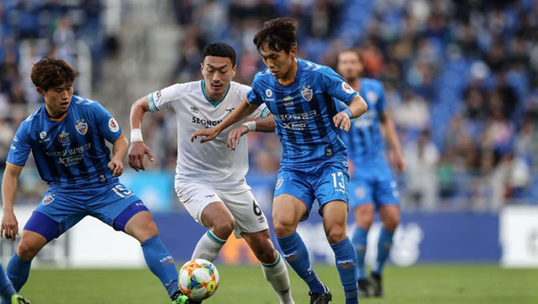 Soi kèo Ulsan Hyundai VS Suwon FC