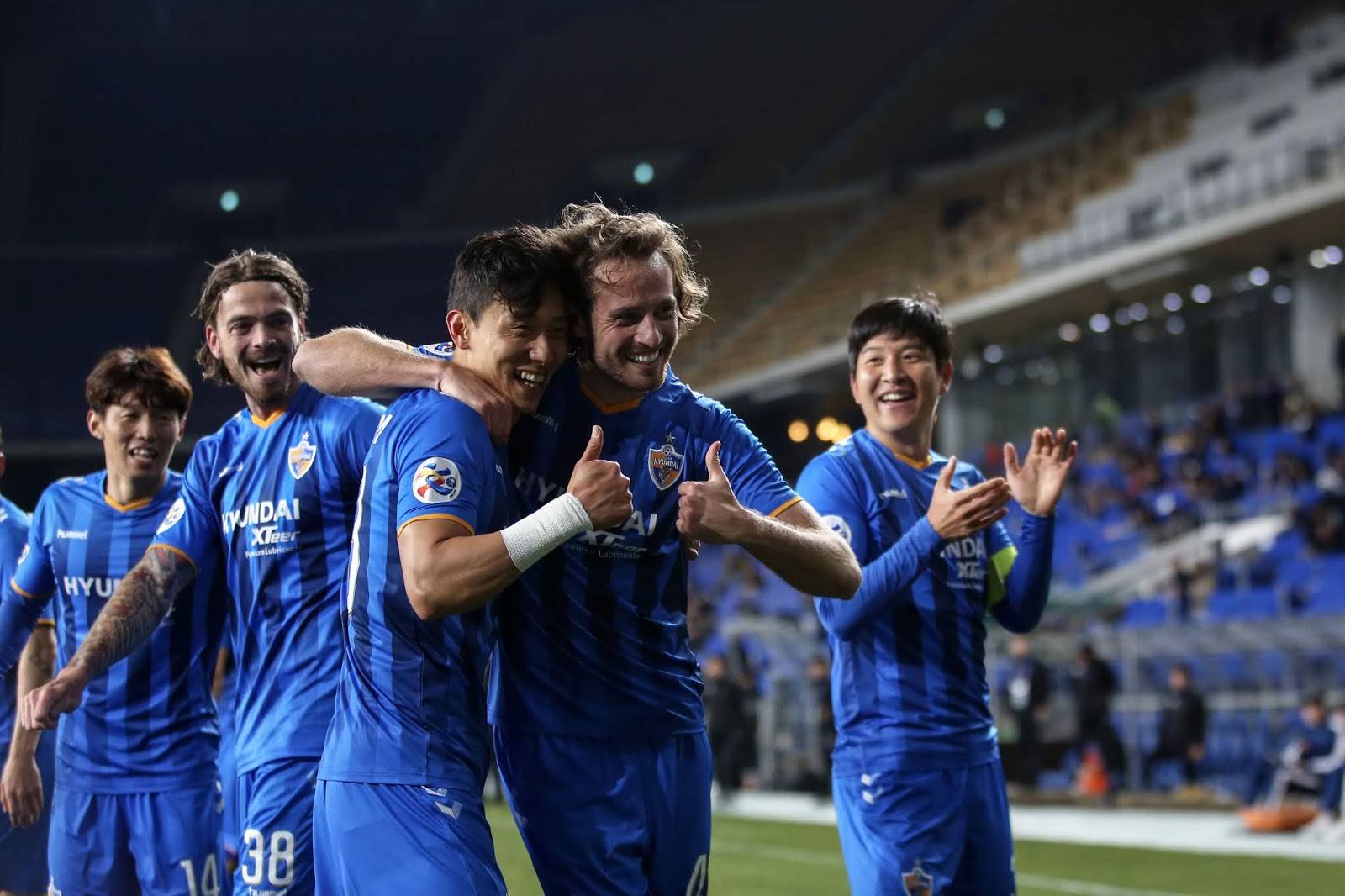 Soi kèo Ulsan Hyundai VS Suwon FC