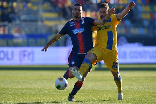 soi-keo-du-doan-crotone-vs-frosinone-