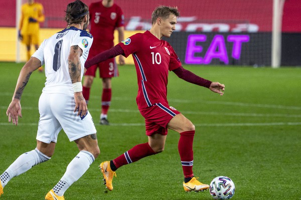 Soi kèo, dự đoán Na Uy vs Slovakia