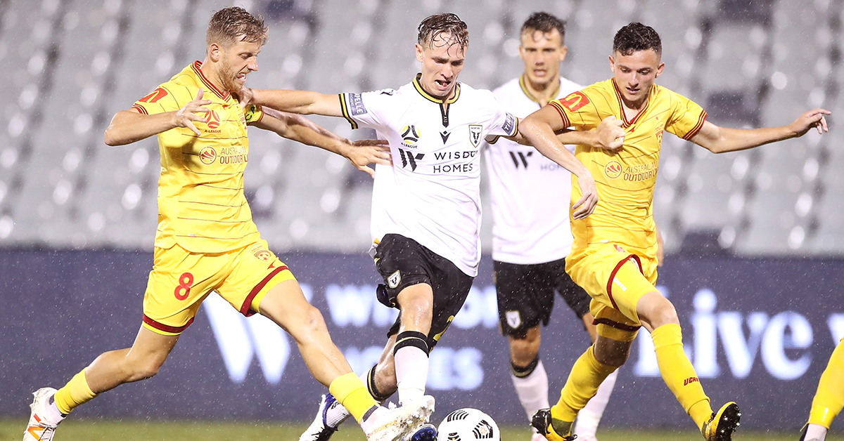 Soi kèo Adelaide United FC vs FC Macarthur