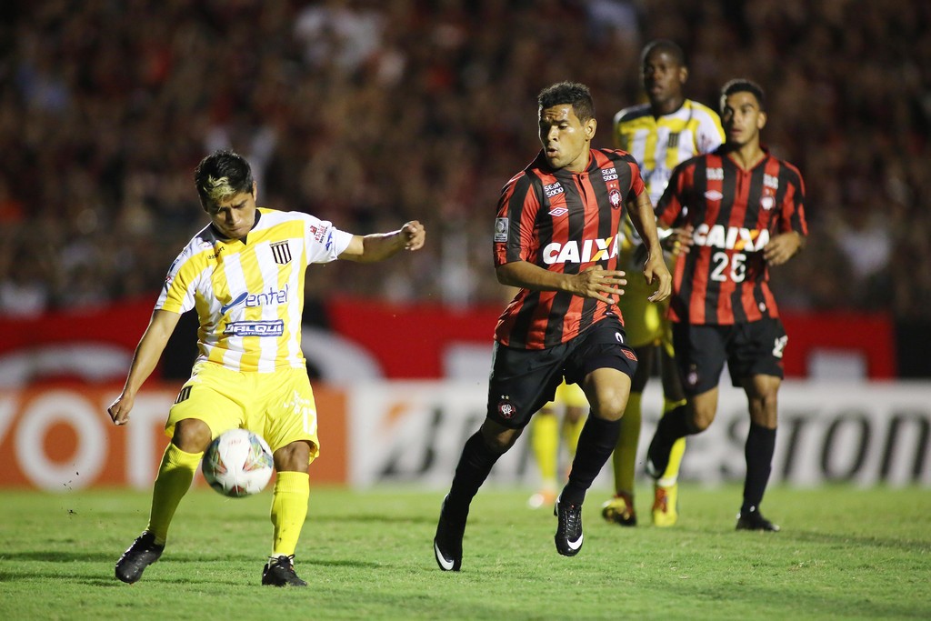 soi-keo-du-doan-paranaense-vs-the-strongest-