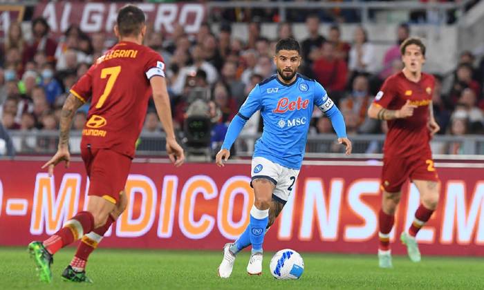 Soi kèo Napoli vs Roma