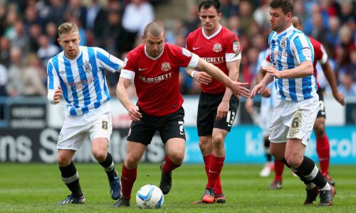 Soi kèo, dự đoán Huddersfield vs Barnsley, 1h45 ngày 23/4 Hạng Nhất Anh