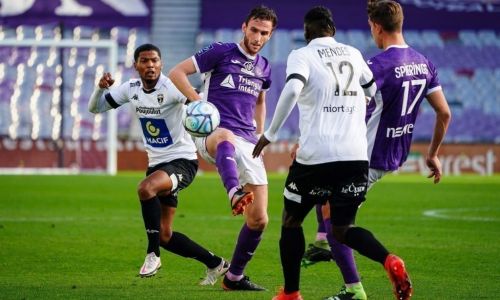 Soi kèo, dự đoán Toulouse vs Niort, 1h45 ngày 26/4 Hạng nhì Pháp