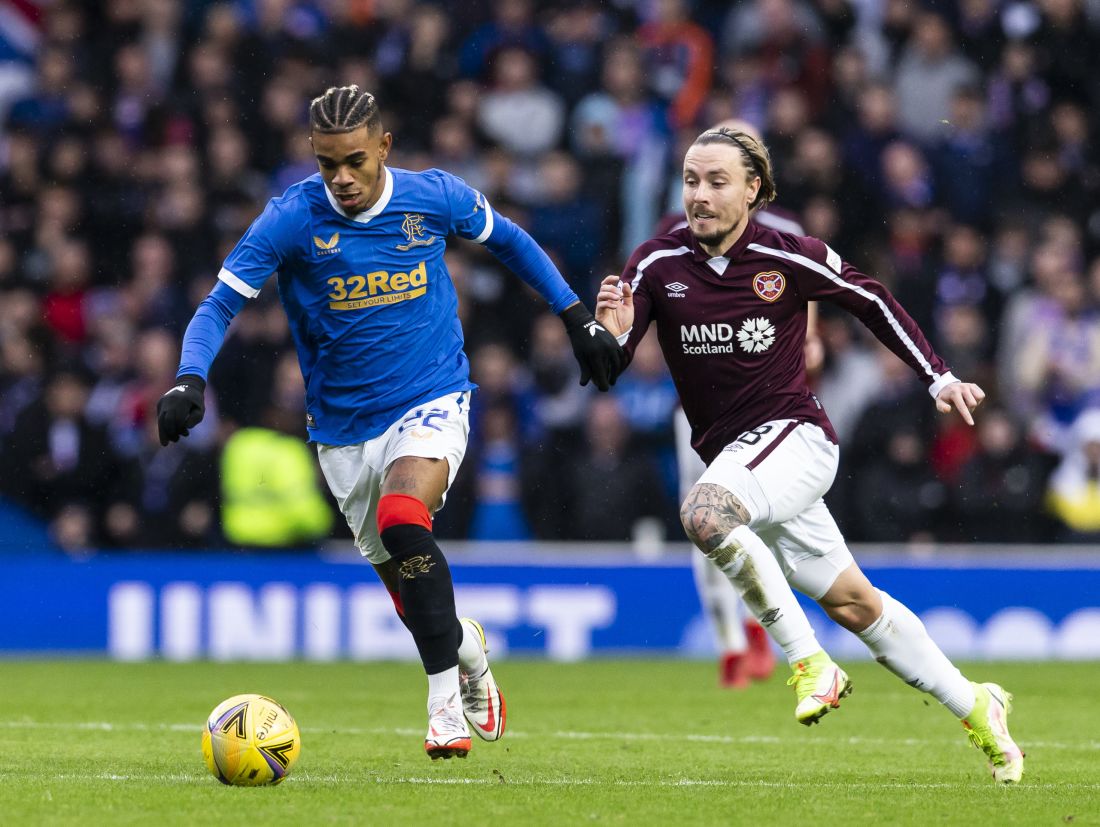 Soi kèo Hearts vs Glasgow Rangers