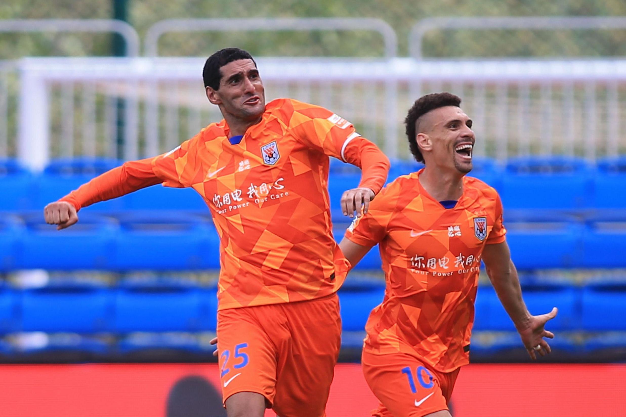 soi-keo-phat-goc-Shandong-vs-Dalian