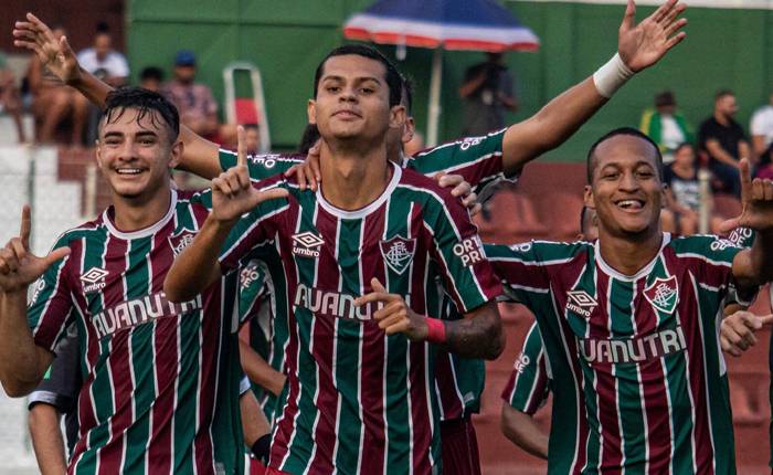 Soi kèo Fluminense vs Ceara