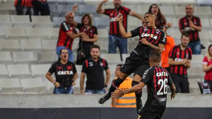 Soi kèo Goias vs Paranaense