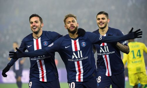 Soi kèo phạt góc Gamba Osaka vs PSG, 17h00 ngày 25/7 Giao Hữu