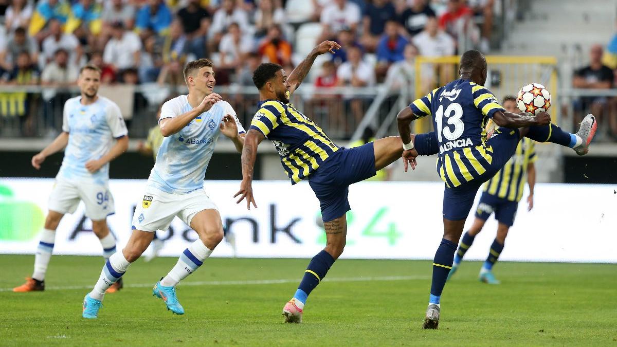 Soi kèo Fenerbahce vs Dinamo Kiev