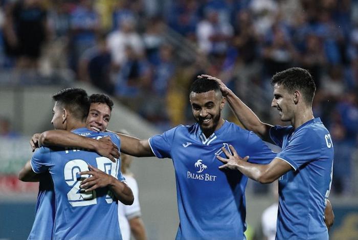 Soi kèo PAOK vs Levski Sofia