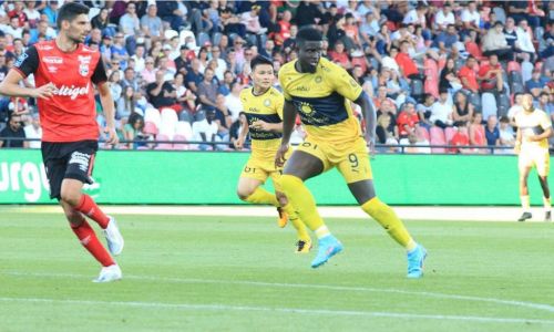 Soi kèo, dự đoán Pau vs Dijon, 00h00 ngày 07/08 Ngoại Hạng Anh