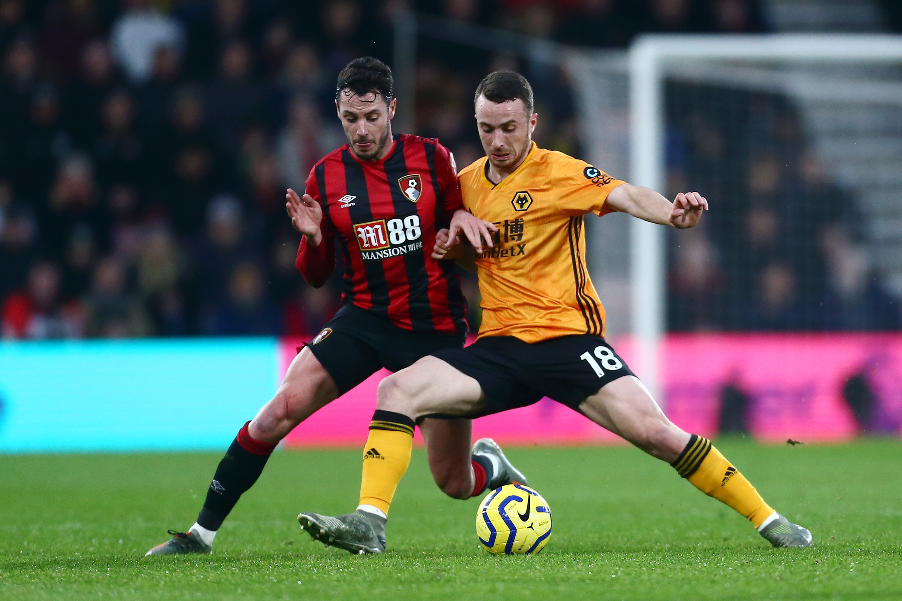 Soi kèo Bournemouth vs Wolves