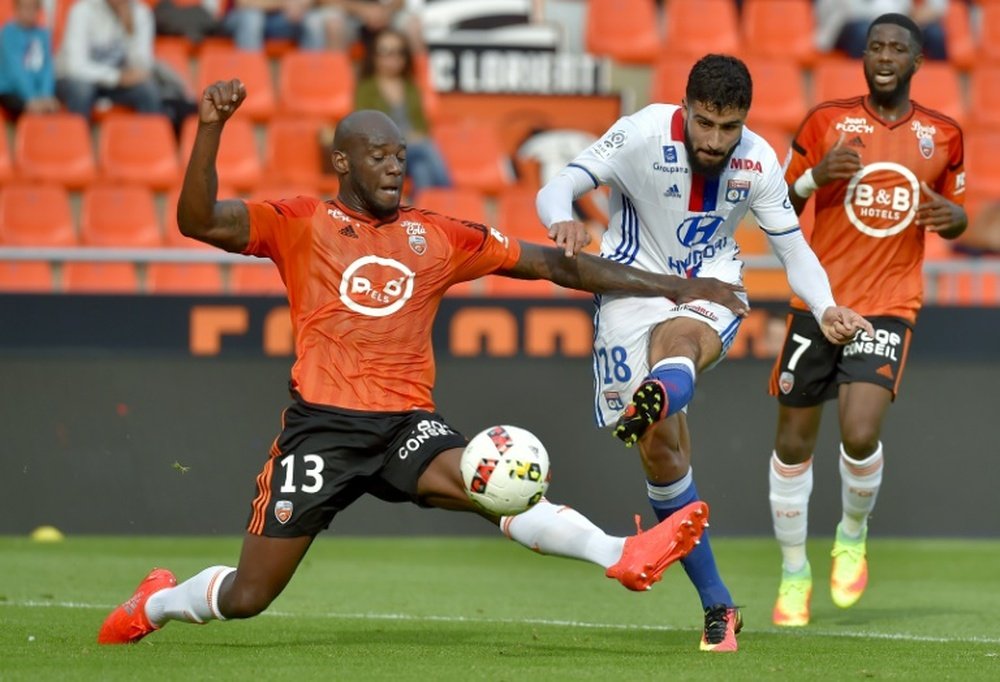 Soi kèo Lorient vs Lyon