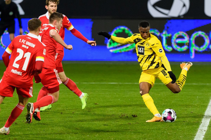 Soi kèo Union Berlin vs Dortmund