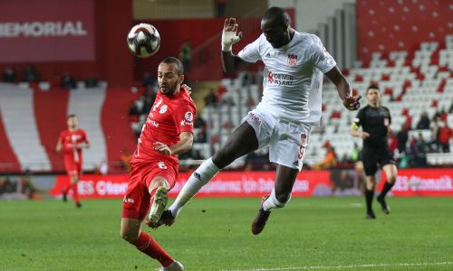 Soi kèo, dự đoán Sivasspor vs Giresunspor, 0h00 ngày 18/10 VĐQG Thổ Nhĩ Kỳ