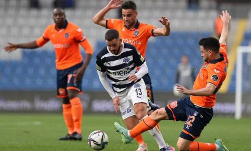 Soi kèo, dự đoán Istanbul Basaksehir vs Giresun, 0h00 ngày 1/11 VĐQG Thổ Nhĩ Kỳ