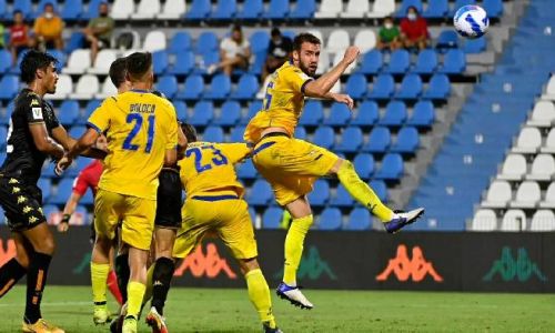 Soi kèo, dự đoán Ascoli vs Frosinone, 2h30 ngày 12/11 Serie B